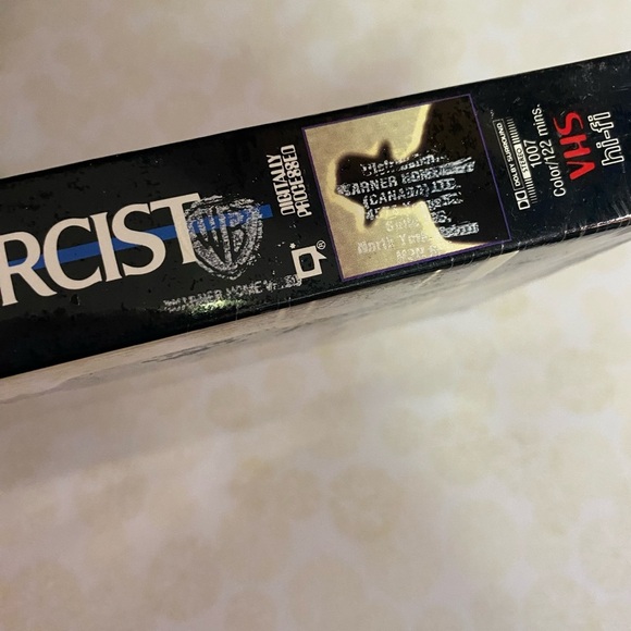 Vintage SEALED The Exorcist VHS tape Warner Bros William Peter Blattys - Picture 7 of 7